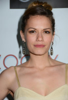 Bethany Joy Galeotti photo #