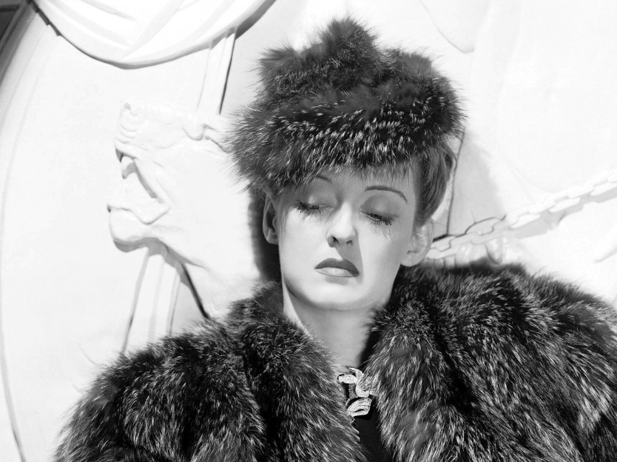 Bette Davis: pic #246618