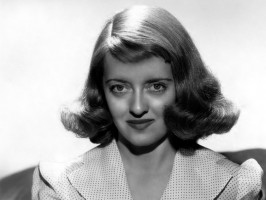 Bette Davis pic #242648