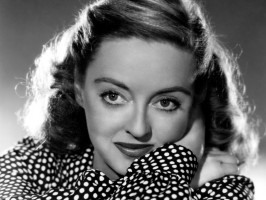 Bette Davis pic #241504