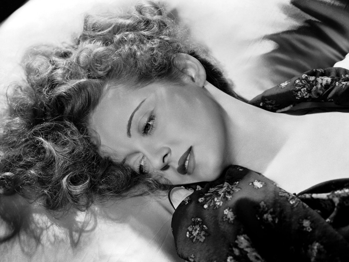 Bette Davis: pic #241496