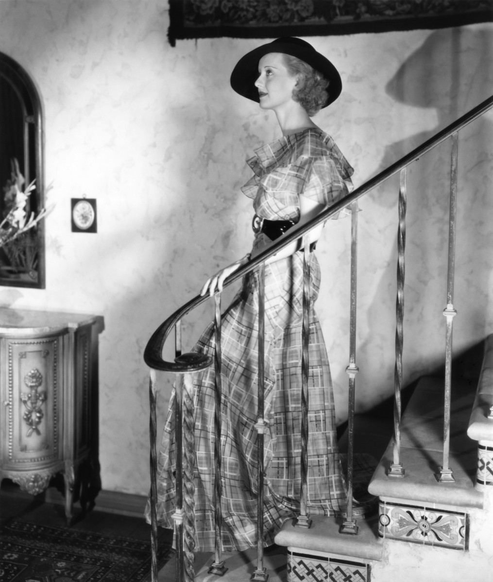 Bette Davis: pic #367998