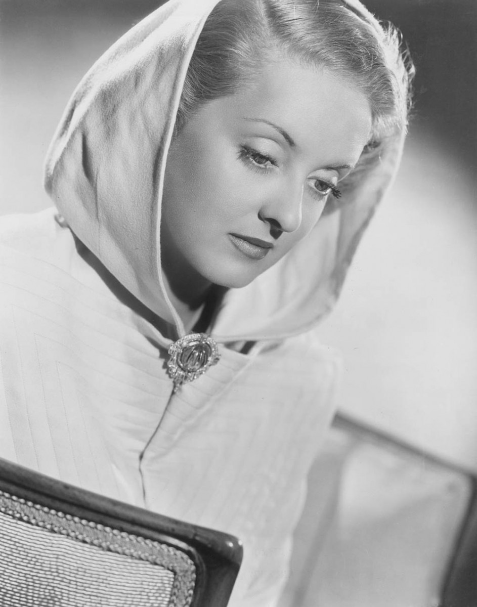 Bette Davis: pic #368959