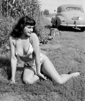 Bettie Page pic #370129
