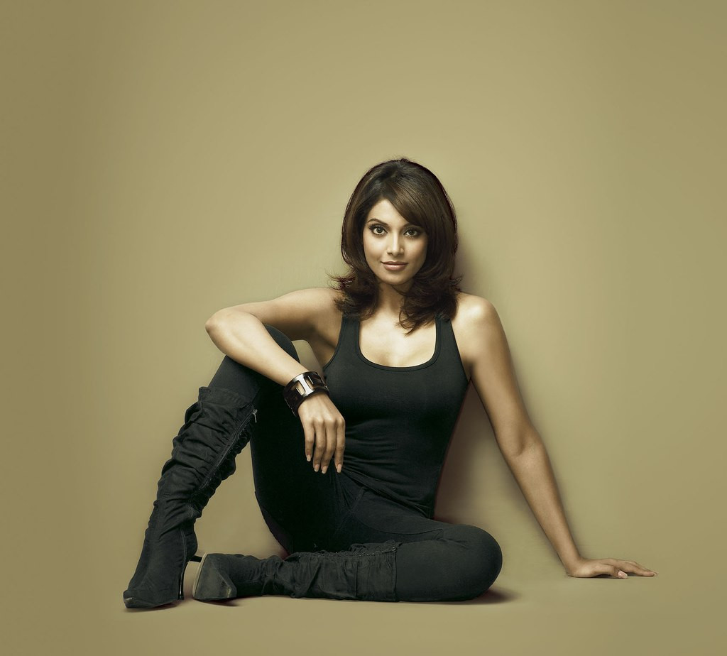 Bipasha Basu: pic #330566