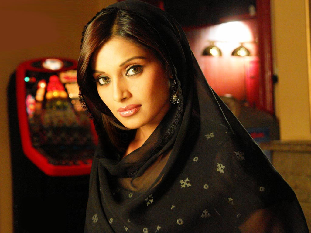 Bipasha Basu: pic #400393