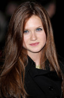 Bonnie Wright photo #