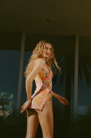 Bregje Heinen photo #