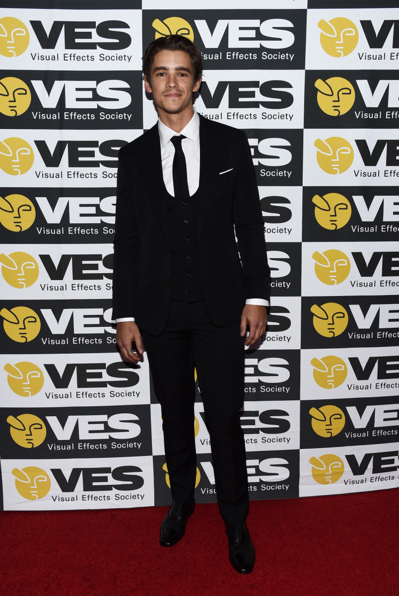 Brenton Thwaites: pic #1290187