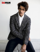 Brenton Thwaites photo #