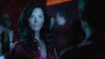 Bridget Regan photo #
