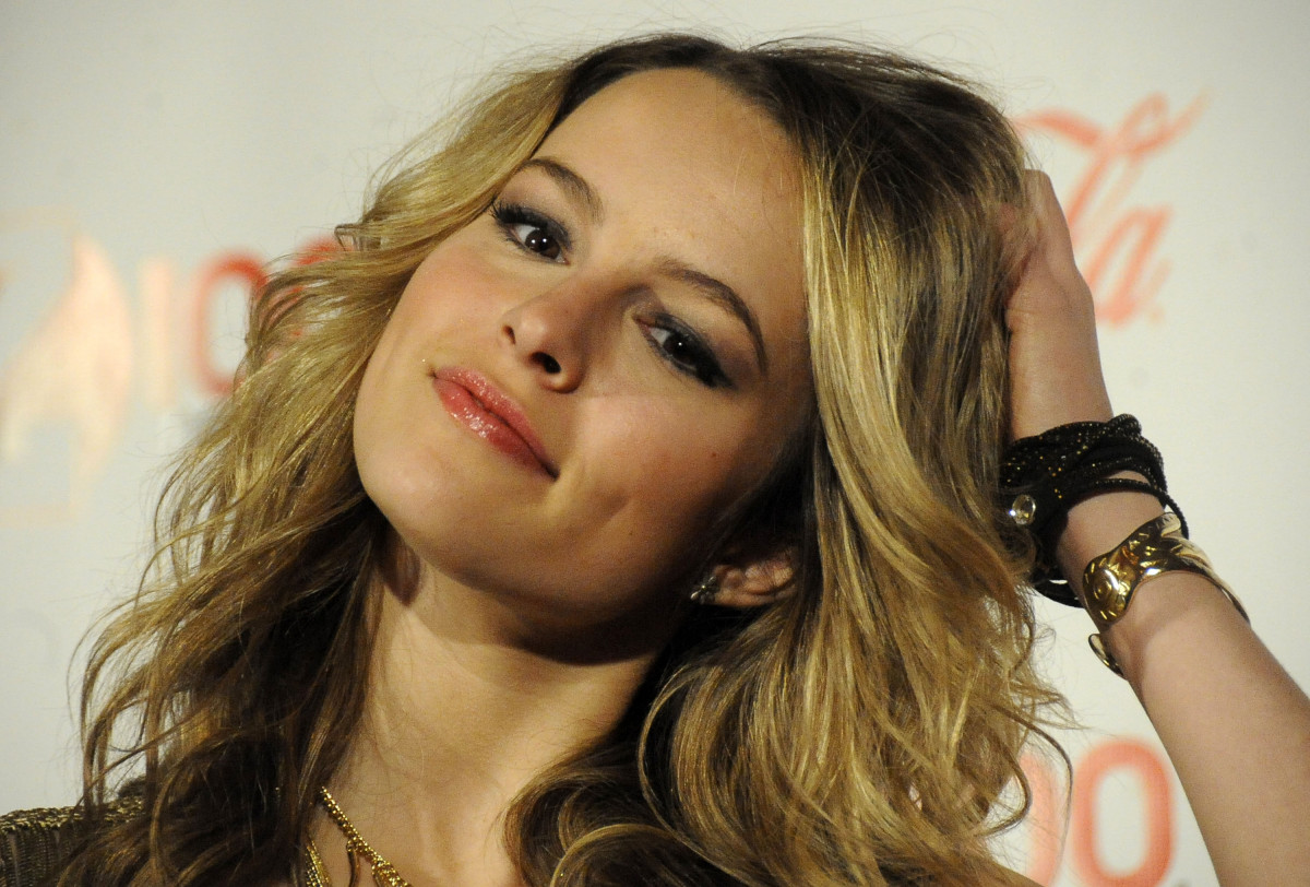 Bridgit Mendler: pic #580790