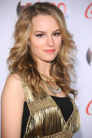 photo 4 in Bridgit Mendler gallery [id602618] 2013-05-14