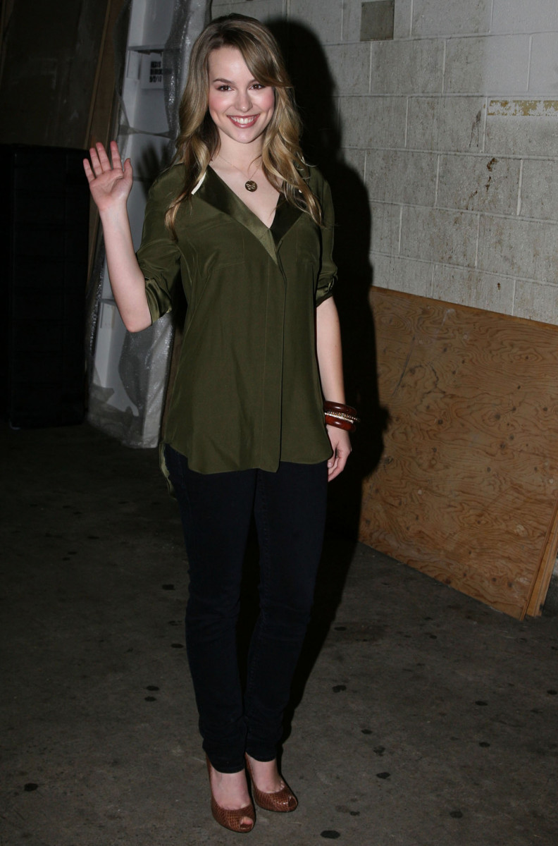 Bridgit Mendler: pic #567816