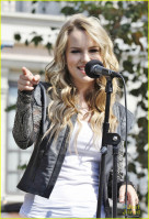 Bridgit Mendler photo #