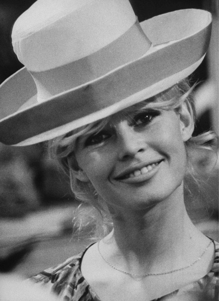 Brigitte Bardot photo 685 of 969 pics, wallpaper - photo #391257 ...