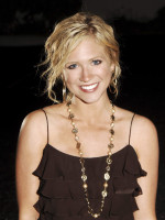 Brittany Snow photo #