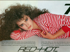 Brooke Shields photo #