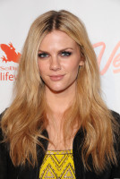 Brooklyn Decker photo #