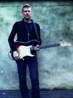 Bryan Adams photo #