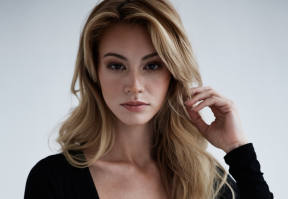 Bryana Holly photo #