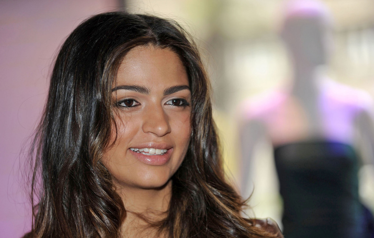 Camila Alves: pic #255970