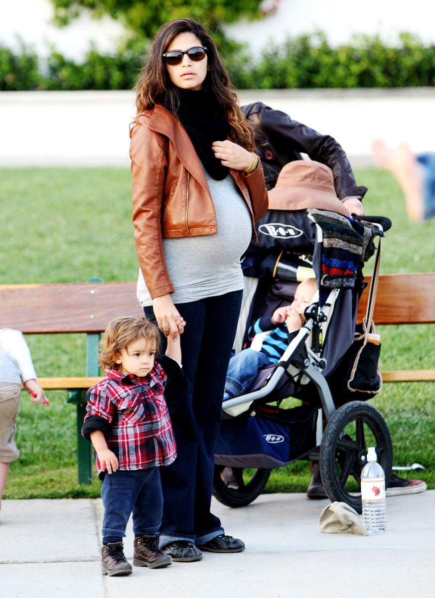 Camila Alves: pic #243352