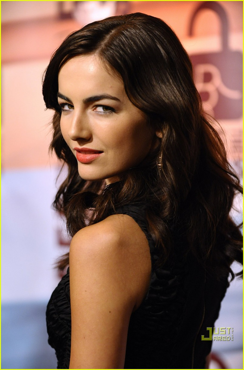 Camilla Belle: pic #196043