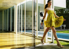 Camilla Finn photo #