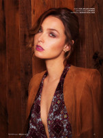 Camilla Luddington photo #