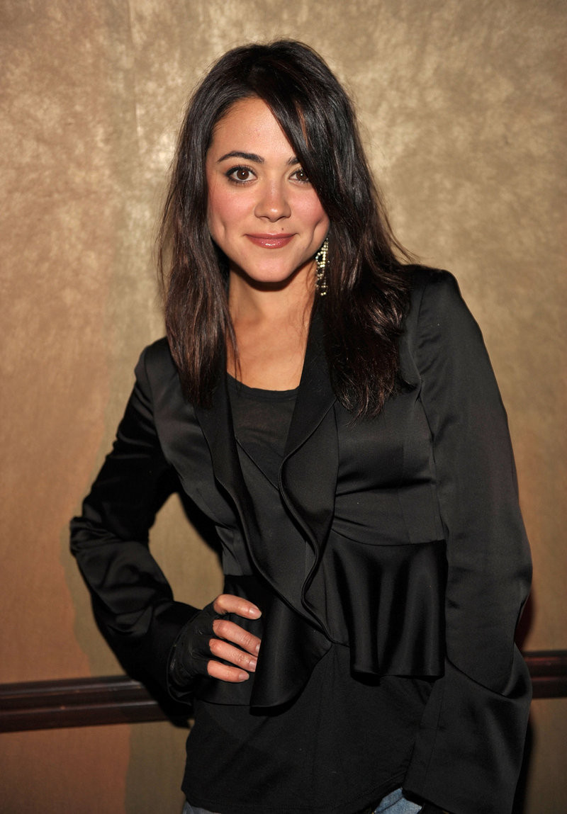 Camille Guaty: pic #292633