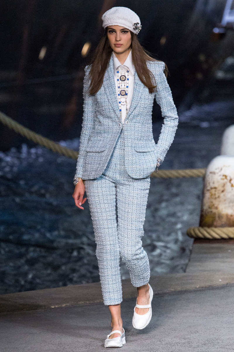 Camille Hurel: pic #1173456