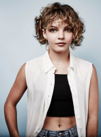 Camren Bicondova photo #