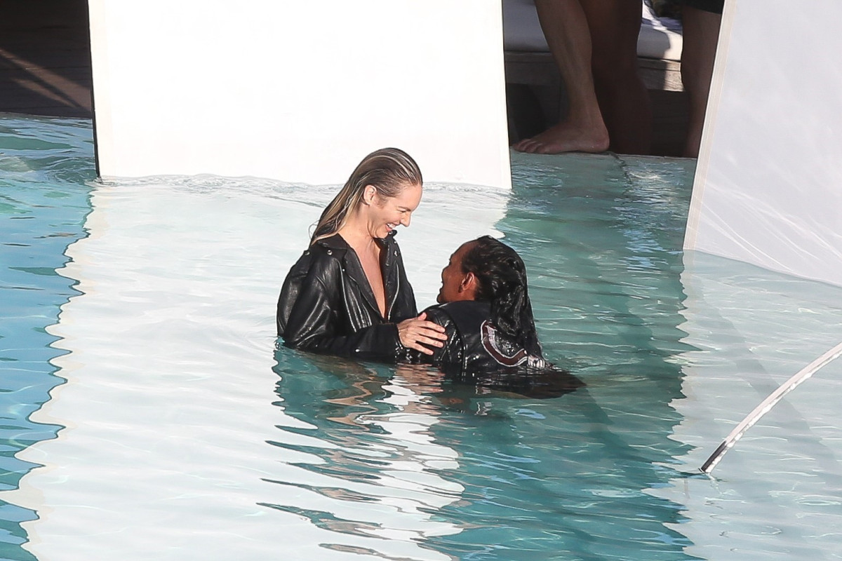 Candice Swanepoel: pic #917612