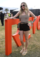 Cara Delevingne photo #