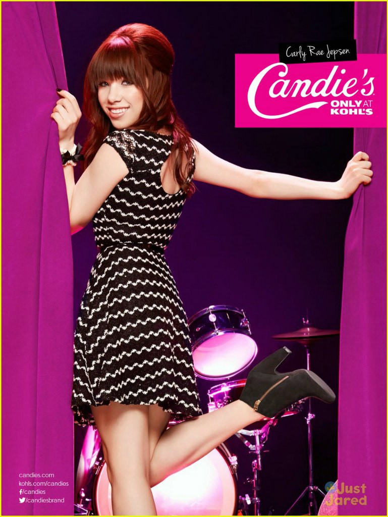 Carly Rae Jepsen: pic #696984