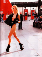 Carmen Kass photo #