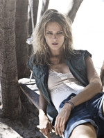 Carmen Kass photo #