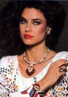 Carol Alt photo #