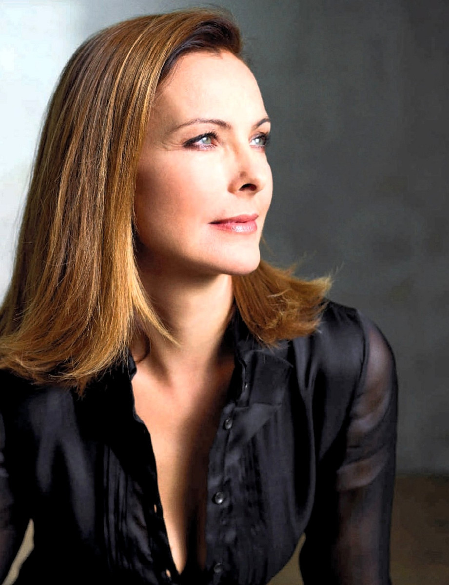 Carole Bouquet: pic #210957