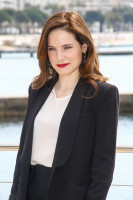 Caroline Dhavernas photo #