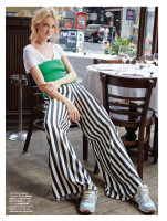 Caroline Trentini photo #
