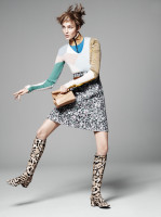 Caroline Trentini photo #