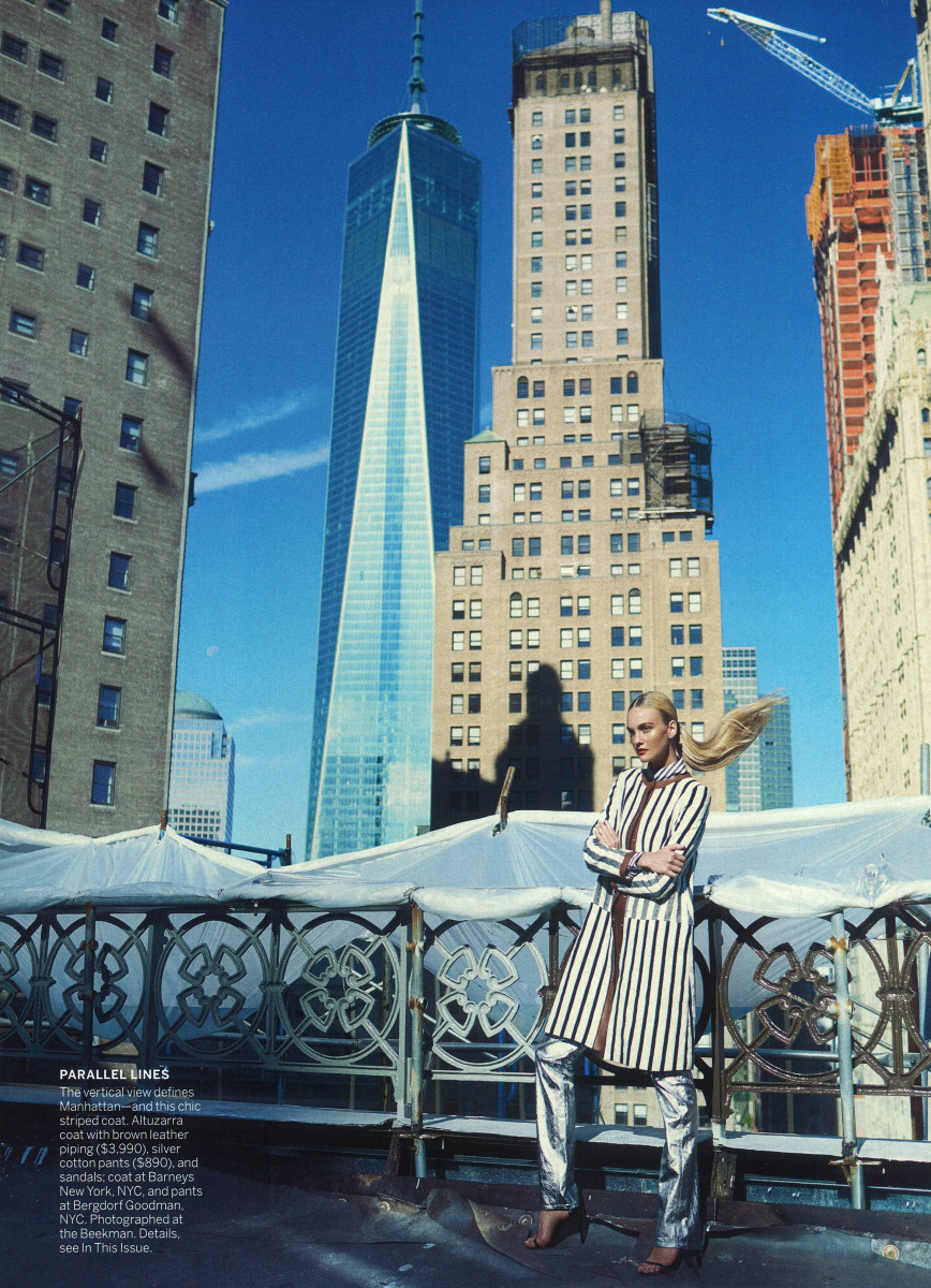 Caroline Trentini: pic #945269