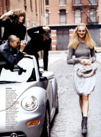 Caroline Trentini photo #