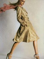 Caroline Trentini photo #