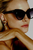 Caroline Trentini photo #