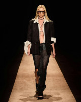 Caroline Trentini photo #