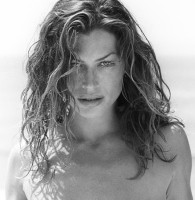 Carre Otis photo #