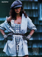 Carre Otis photo #